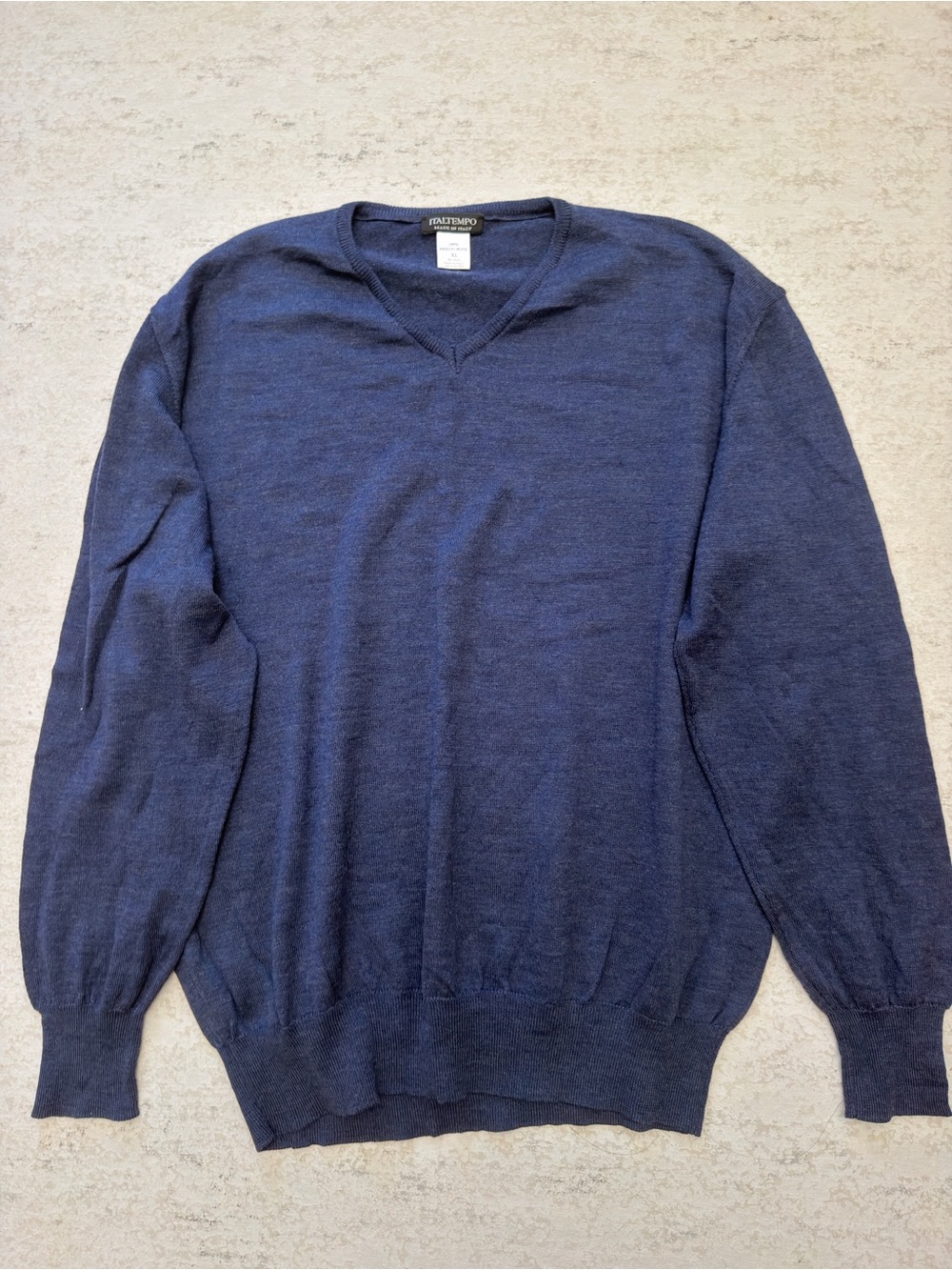 Italtempo Merino Wool Navy Vneck Sweater Size XL